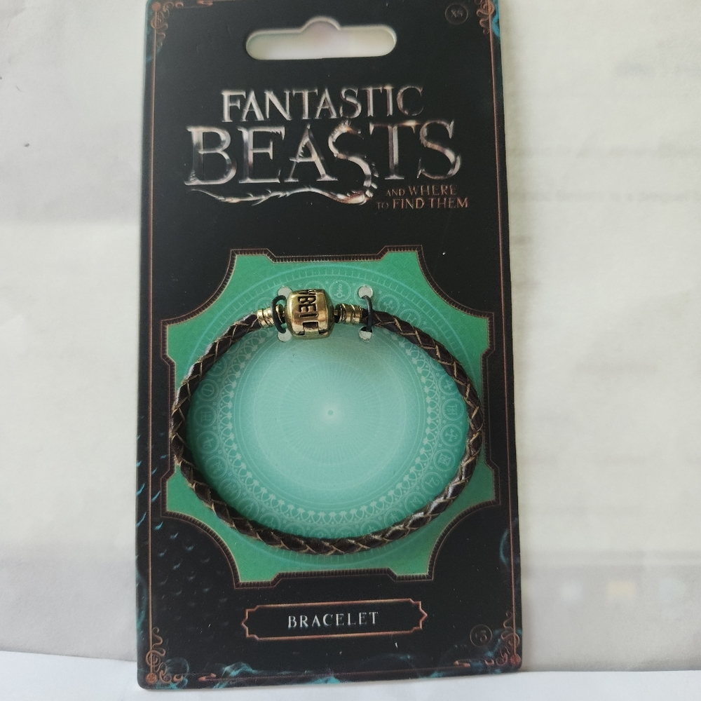 XSmall, Fantastic Beasts Brown Charm Bracelet
